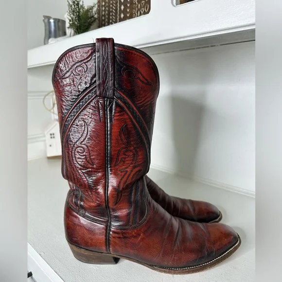 Vintage Lucchese Men’s 12B Cowboy Boots Brown Burgundy Handmade Leather Western - Picture 5 of 11